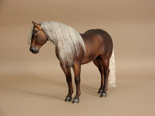 Cavalo Marrom